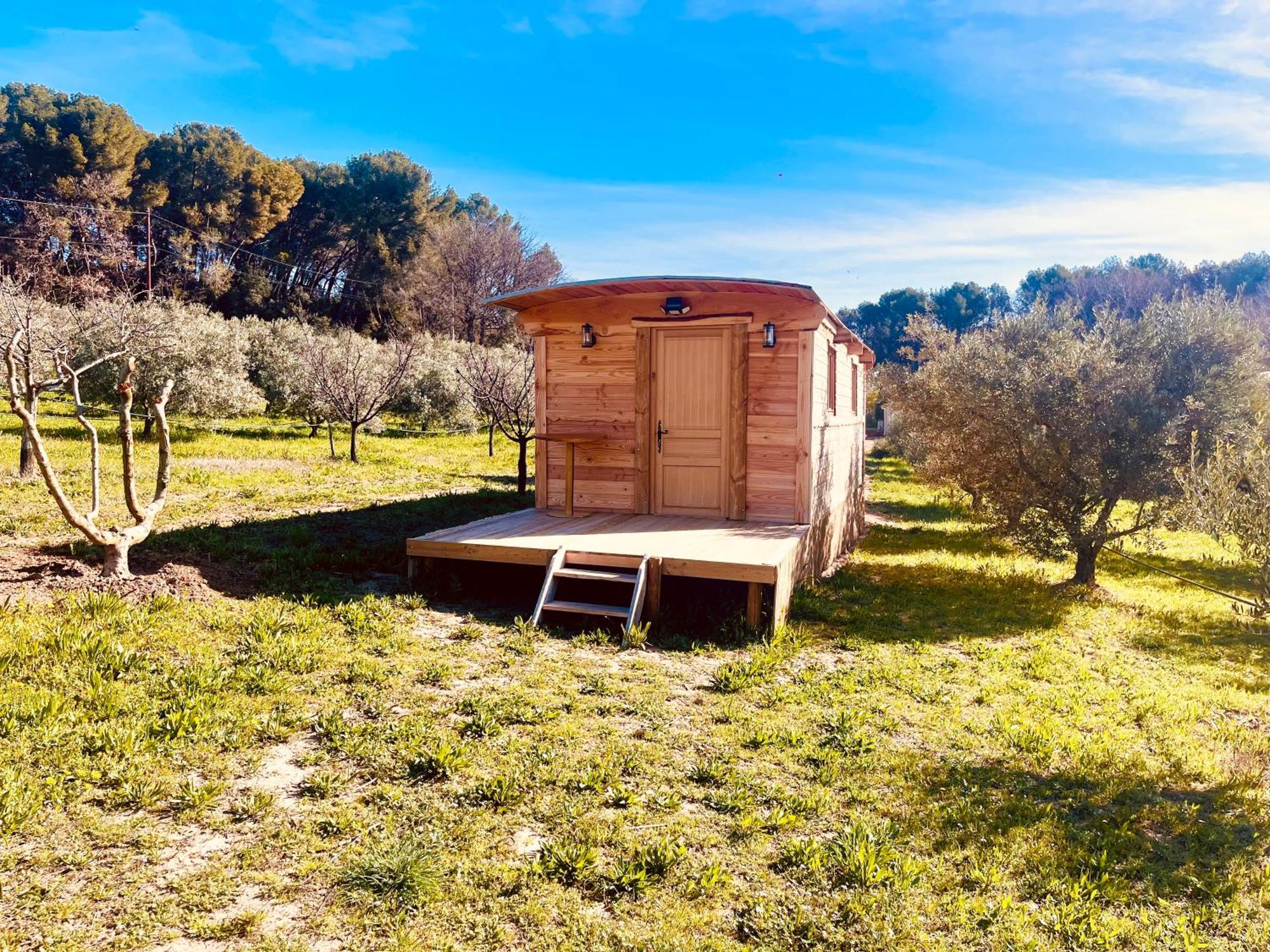 Domaine Amourella Aparthotel Lambesc Exterior photo
